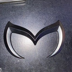 Mazda badge